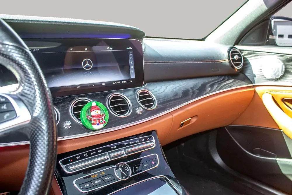 AED 1761/month | 2018 Mercedes-Benz E-Class E 300 | GCC Specs | Ref#417513 - Image 14