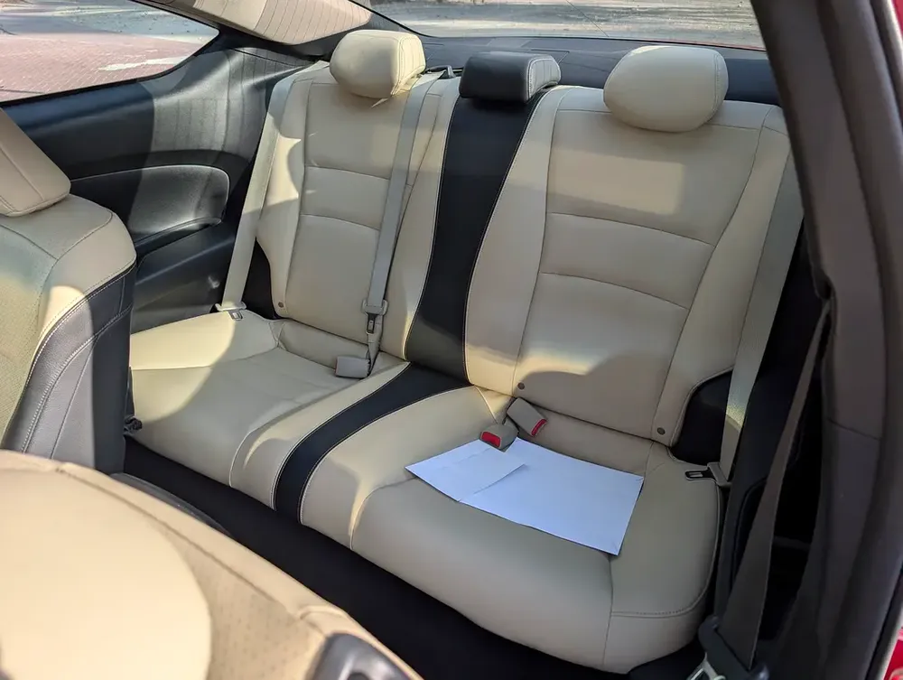 2015 Honda Accord V6 Coupe - Image 12