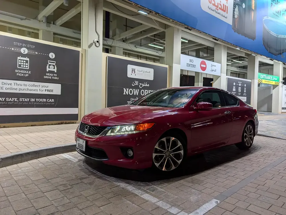 2015 Honda Accord V6 Coupe - Image 5