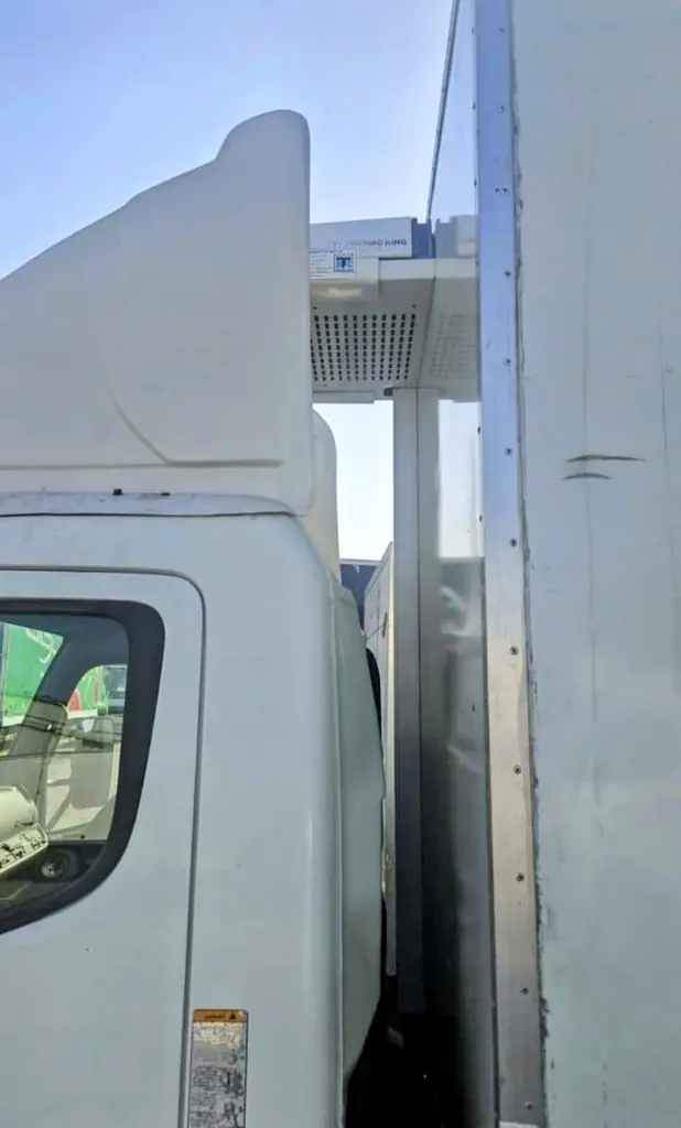 Mitsubishi Canter 2021 - GCC Specs - Well Maintained - Image 4