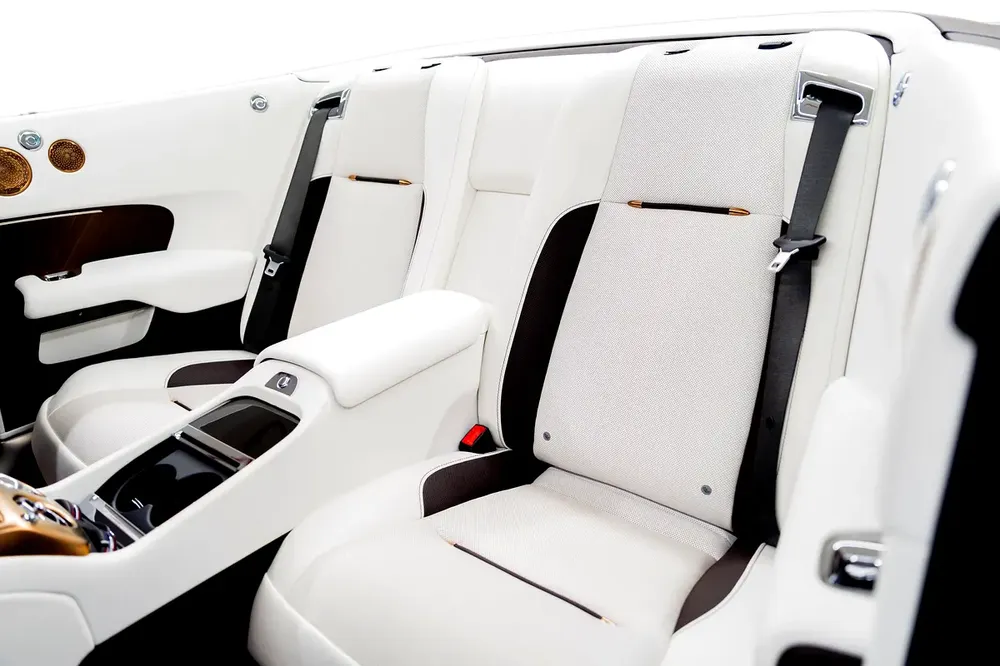 Rolls-Royce Dawn 2020 - Exquisite Luxury Convertible - Image 11