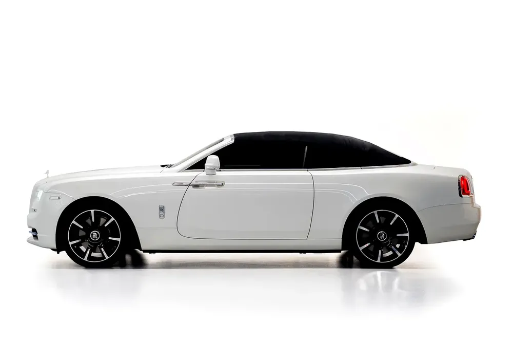 Rolls-Royce Dawn 2020 - Exquisite Luxury Convertible - Image 5
