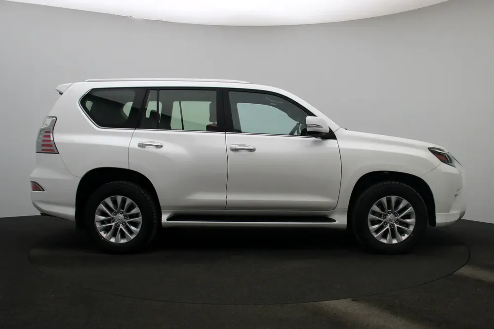 **Special offer** 2023 GX SUV P 4.6L AT Premier - Image 5