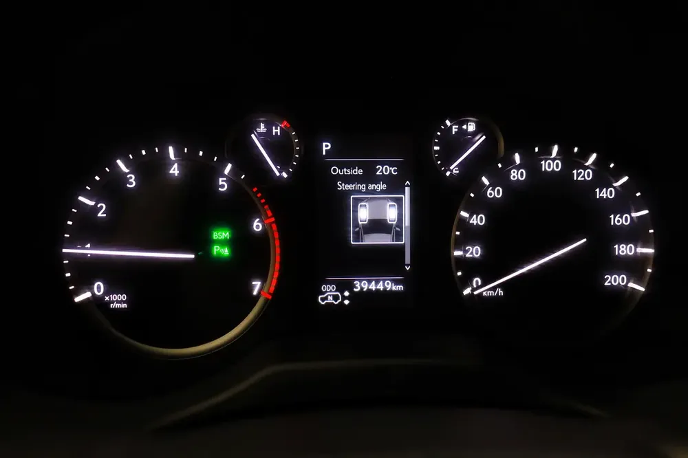 **Special offer** 2023 GX SUV P 4.6L AT Premier - Image 8