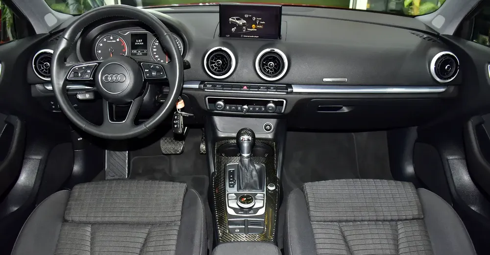 AED 763 EMi at 0% DP | Audi A3 1.0 TFSi S-Tronic ( 2020 Model ) in Red Color GCC Specs - Image 11