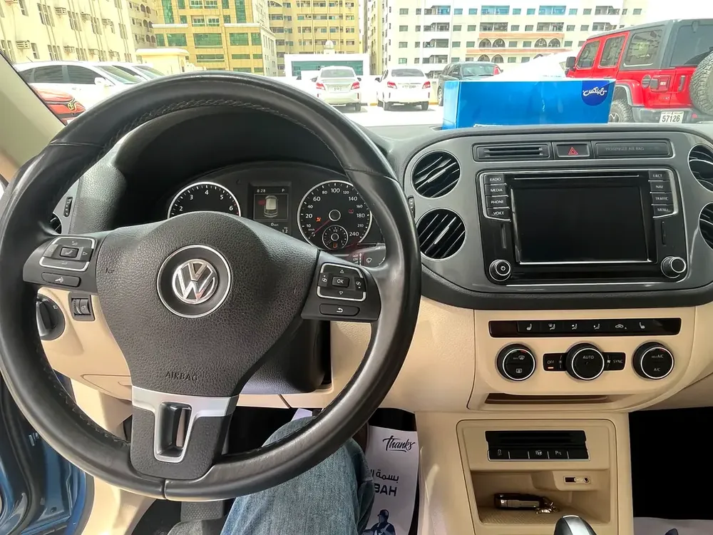 Volkswagen Tiguan GCC 2016 model VGC Full options - Image 12