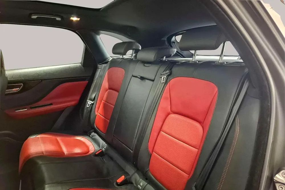 AED 1084/month | 2017 Jaguar F-Pace 35T R-Sport | GCC Specs | Ref#429739 - Image 12