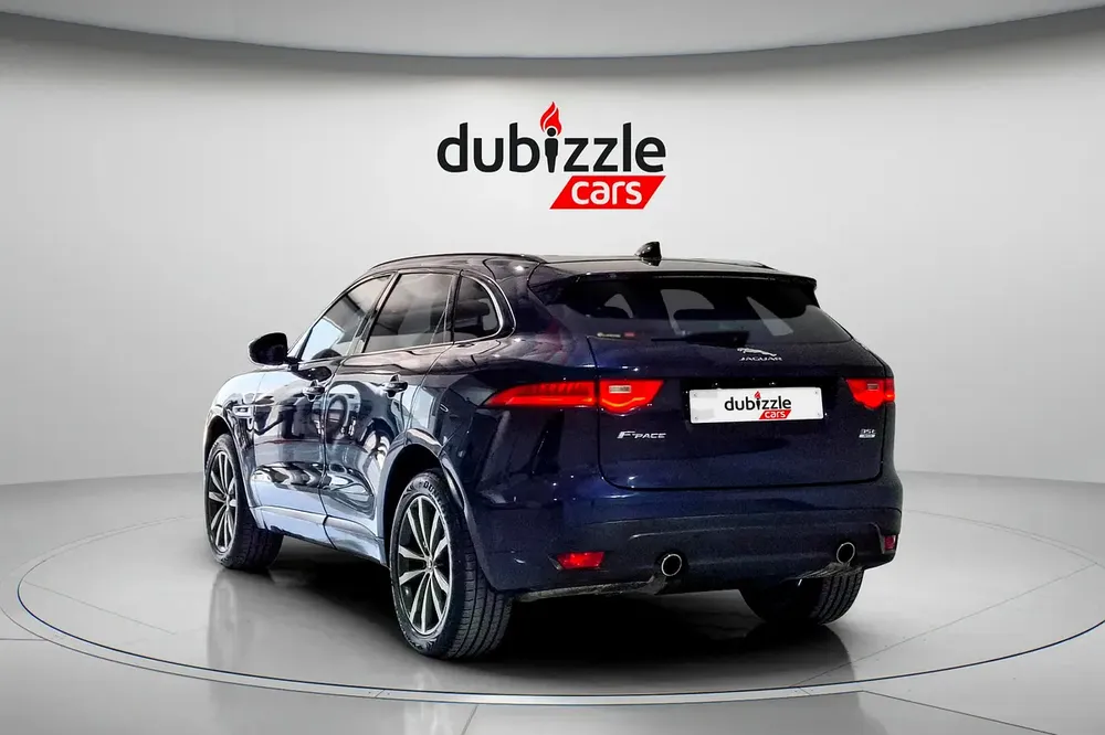 AED 1084/month | 2017 Jaguar F-Pace 35T R-Sport | GCC Specs | Ref#429739 - Image 8