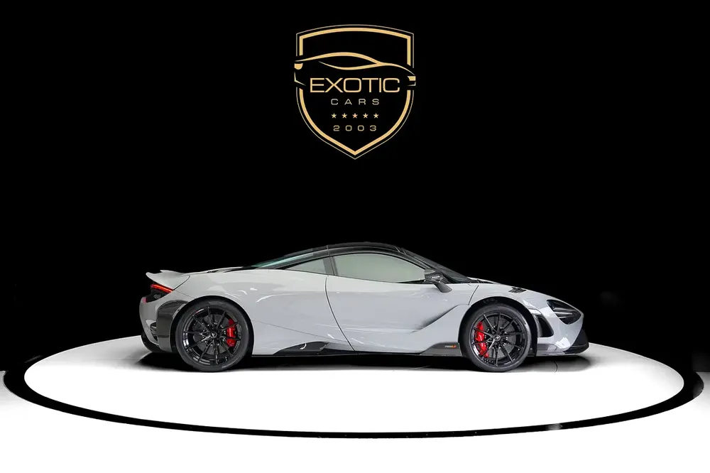 765 LT | FULL CARBON INTERIOR AND EXTERIOR | NARDO GREY | GCC - Image 4