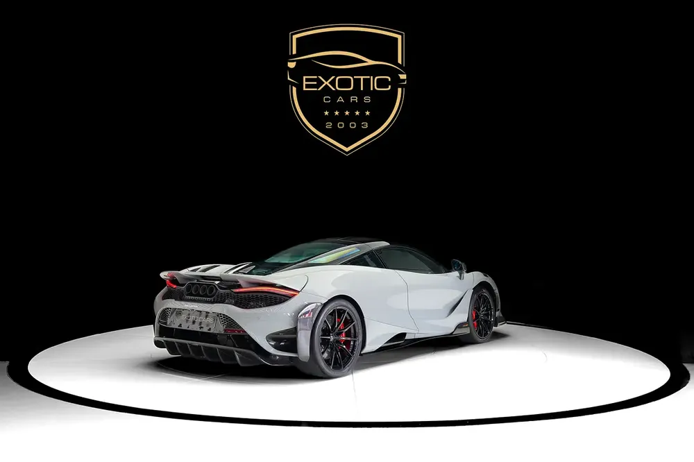 765 LT | FULL CARBON INTERIOR AND EXTERIOR | NARDO GREY | GCC - Image 5