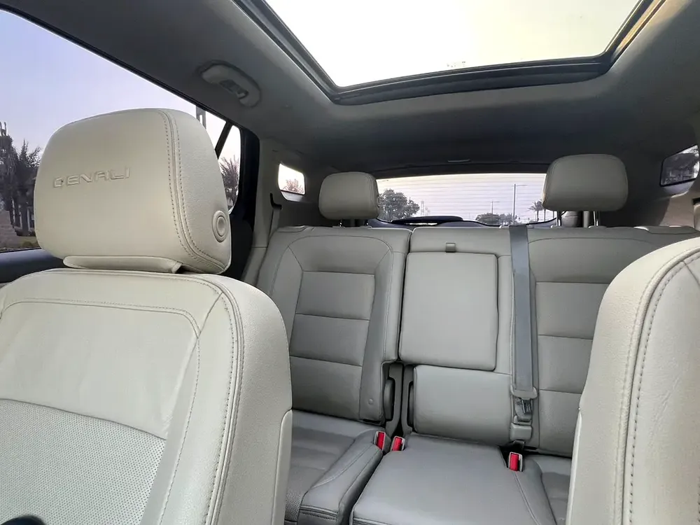 GMC Terrain Denali 2019 GCC Specs - Excellent Condition - Image 5