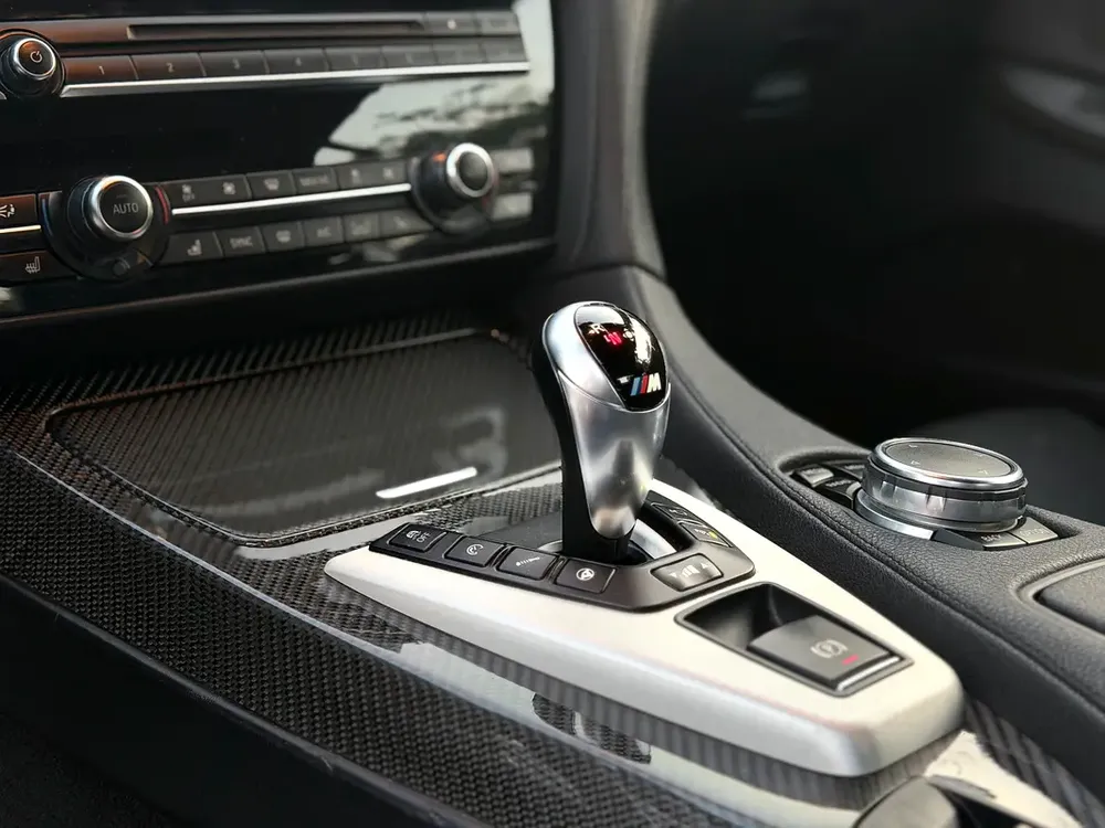 BMW M6 Convertible 2016 - American Specs - Image 11