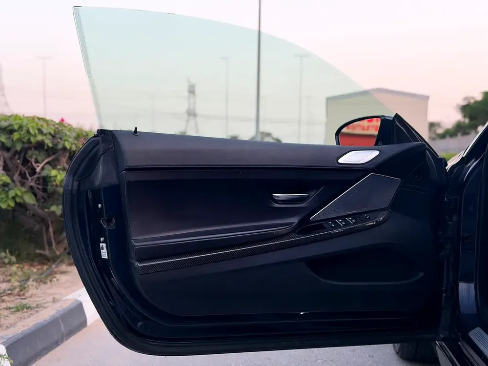 BMW M6 Convertible 2016 - American Specs - Image 12