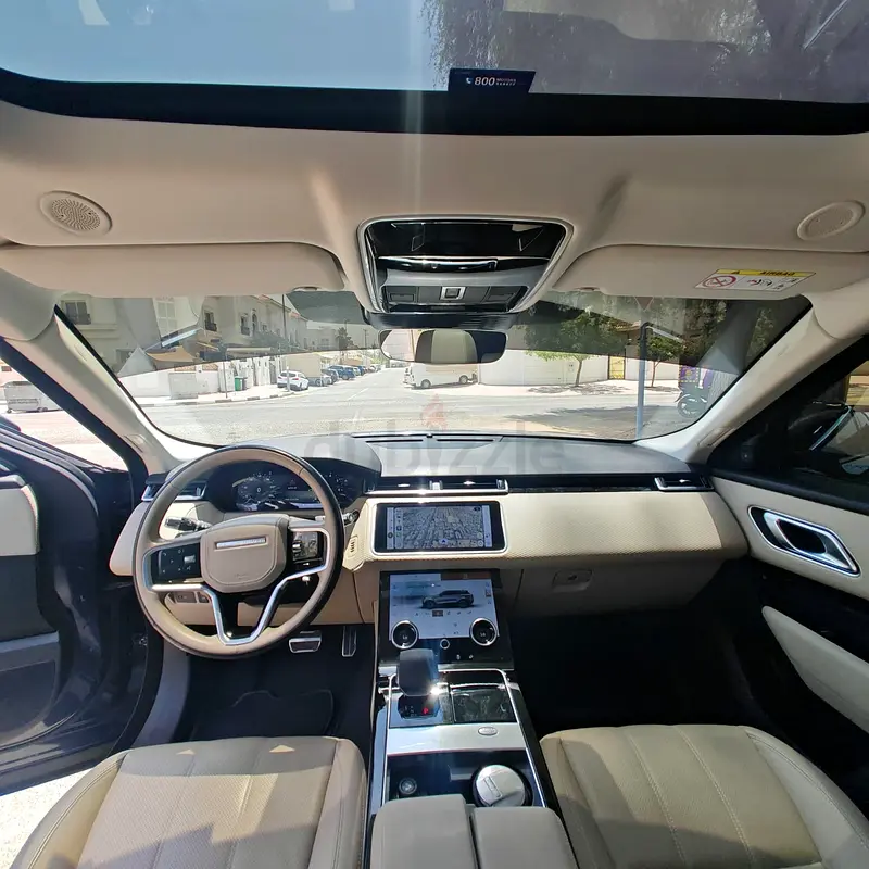 2022  Range Rover Velar R-Dynamic SE | GCC  with full service history - Image 5