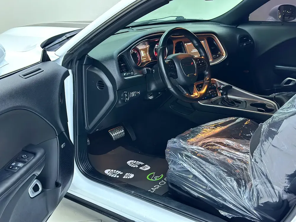 [DODGE CHALLENGER R/T 5.7L V8] - Image 9