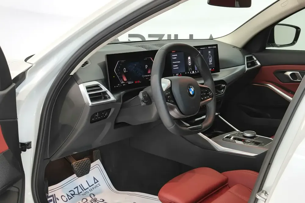 AED 2,840 / Monthly l 0% Down payment l 318i l Agency Warranty  Service till 2028 - Image 5