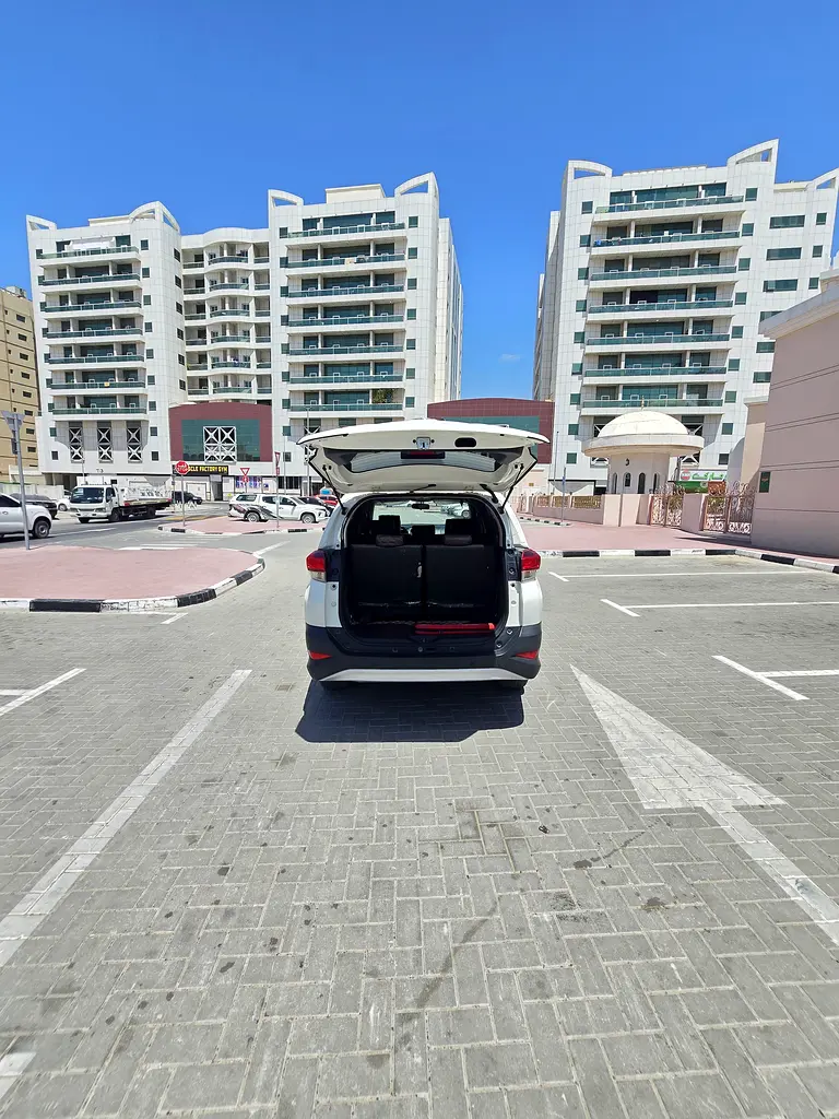 Toyota Rush GX 2023 - GCC Specs - Like New - Image 15