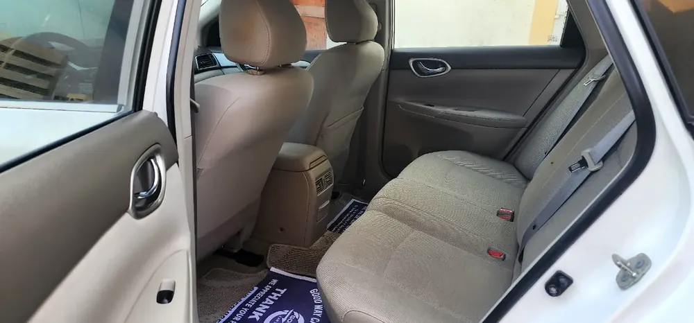 2015 SENTRA 1.6L NO ACCIDENT SINGLE USE - Image 8