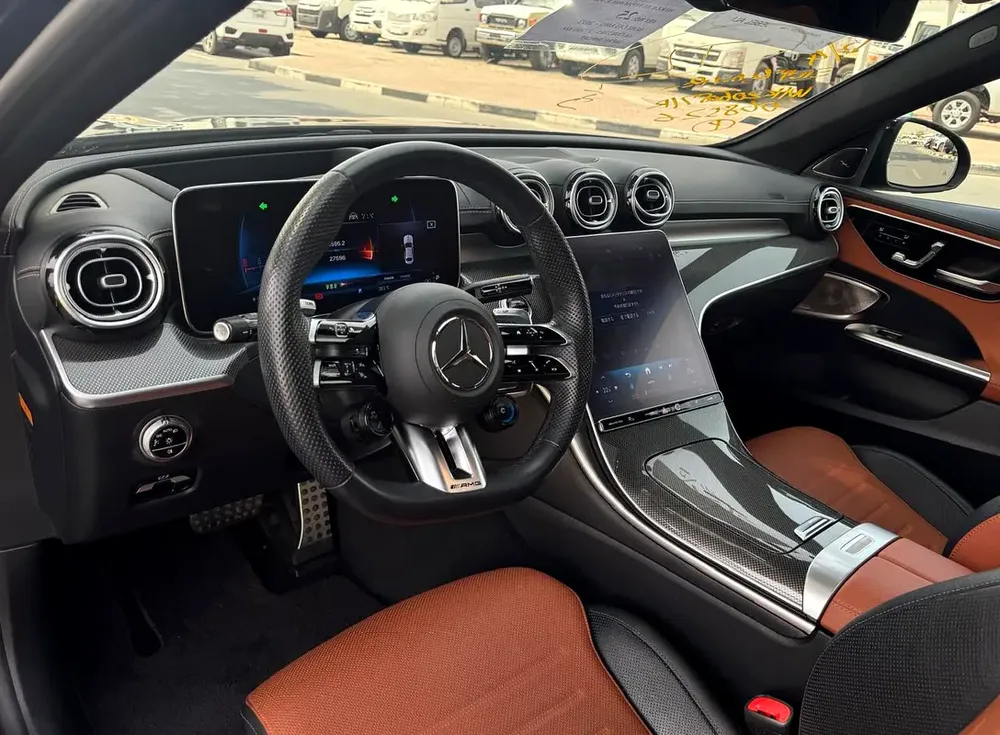 BENZ C43 | ///AMG | 2023 | BROWN INTERIOR | ONLY : 27,596 KM | JAPAN IMPORT | CLEAN TITLE - Image 9