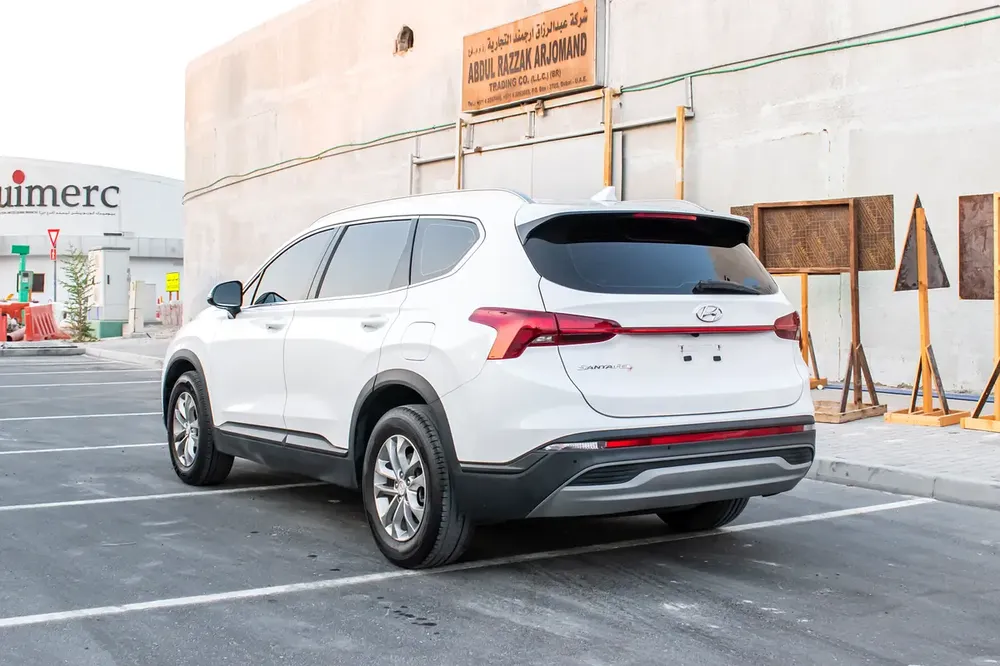 HYUNDAI SANTAFE 2.5L SMART-2023-GCC-1 YEAR WARRANTY-0%DP FINANCE 5YEARS #4518 - Image 12