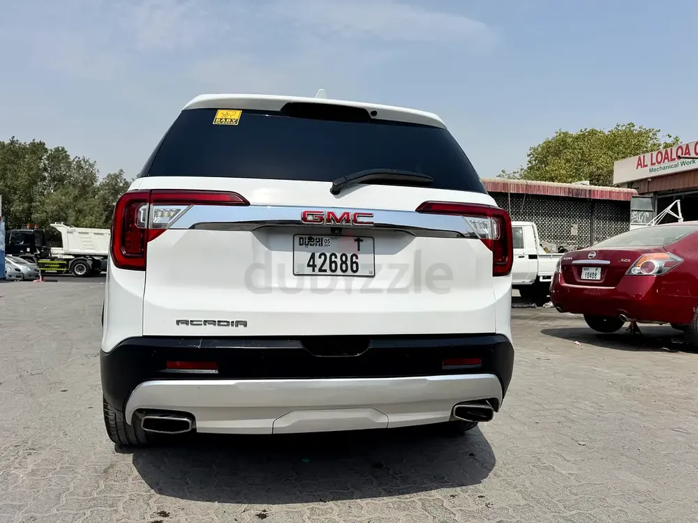GMC Acadia 2ltr turbo engine in excellent condition urgent sale - Image 4