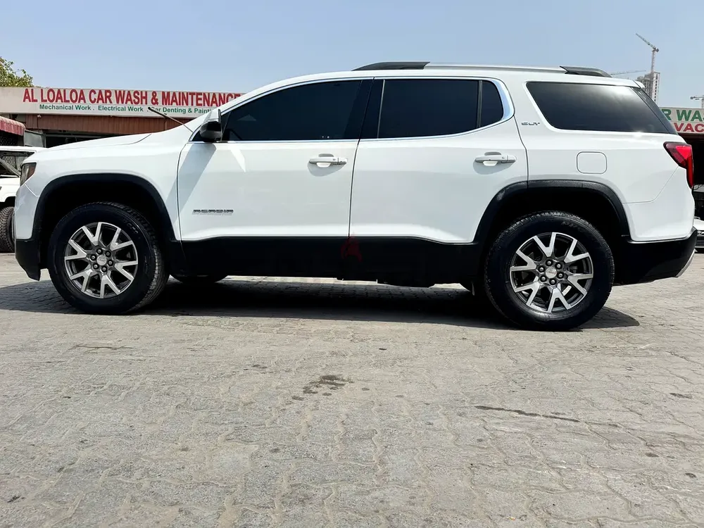 GMC Acadia 2ltr turbo engine in excellent condition urgent sale - Image 5