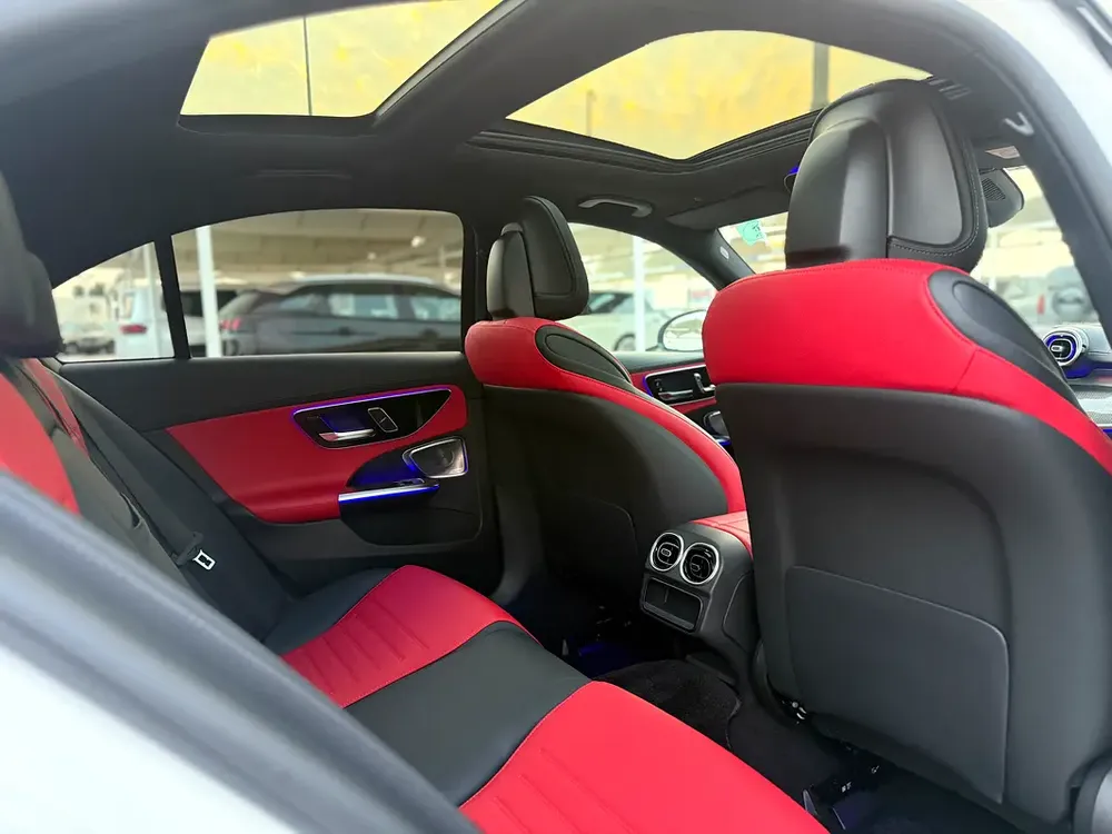 MERCEDES C 43 AMG - 2023 - 17,000 kms - FULL OPTION - JAPANESE SPEC - Image 11
