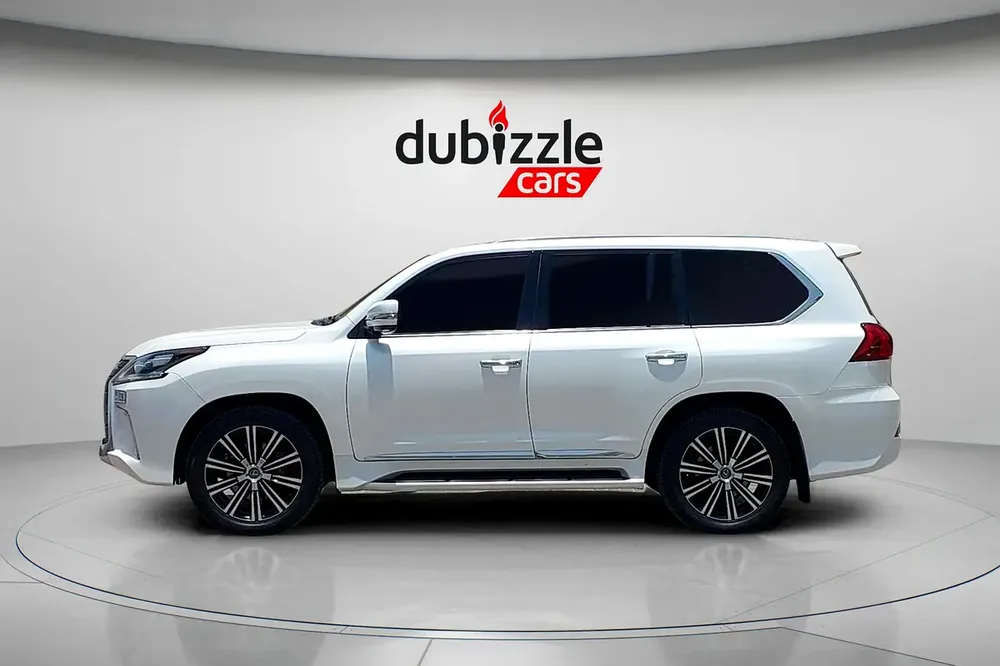 AED 4331/month | 2021 Lexus LX-Series LX 570 Base | GCC Specs | Ref#474036 - Image 5