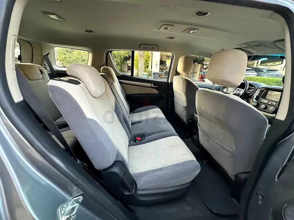 Chevrolet Trailblazer Z71, 4WD, 2017, GCC, in excellent condition for sale - Image 13