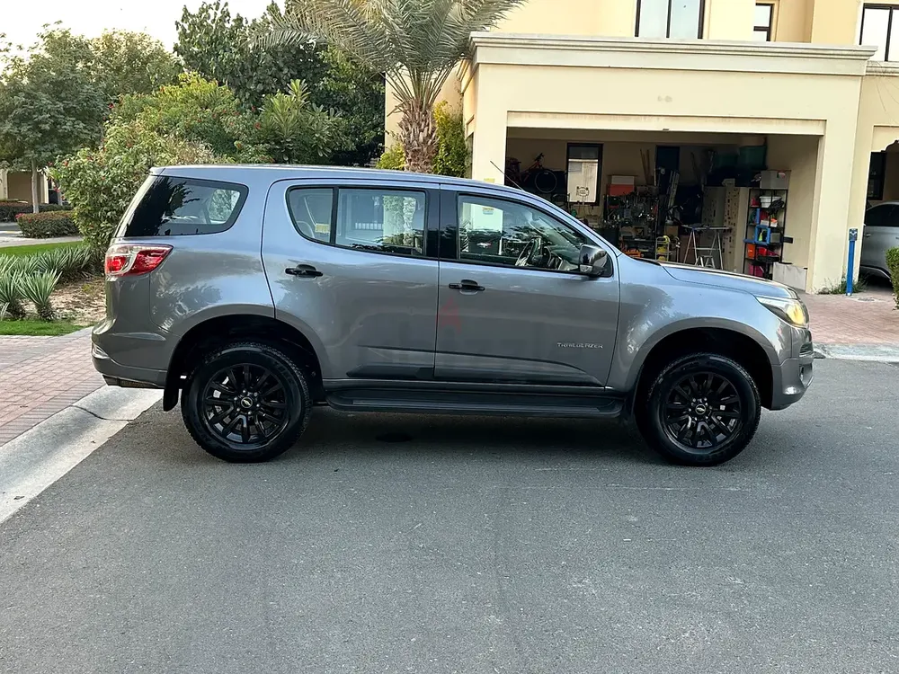 Chevrolet Trailblazer Z71, 4WD, 2017, GCC, in excellent condition for sale - Image 8