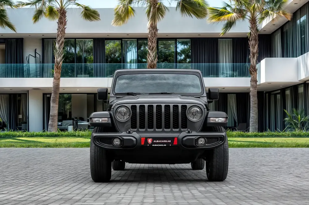 2,840 P.M |  Gladiator Sport | 0% Downpayment | Jeep History! - Image 4