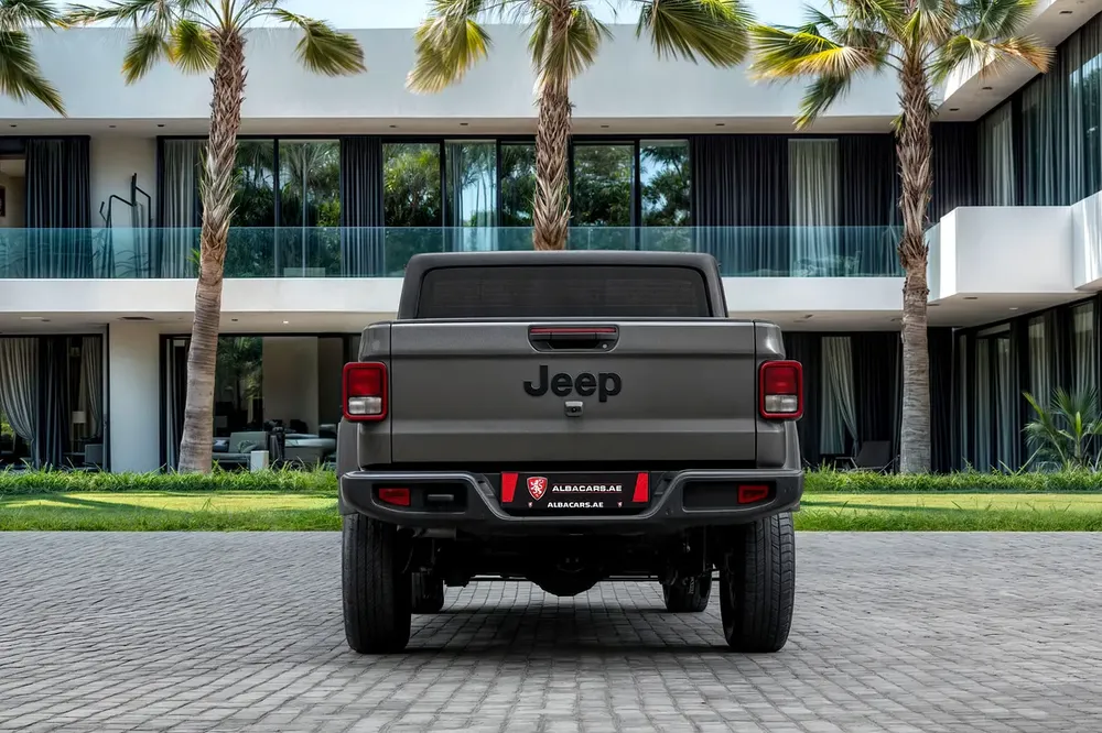 2,840 P.M |  Gladiator Sport | 0% Downpayment | Jeep History! - Image 5