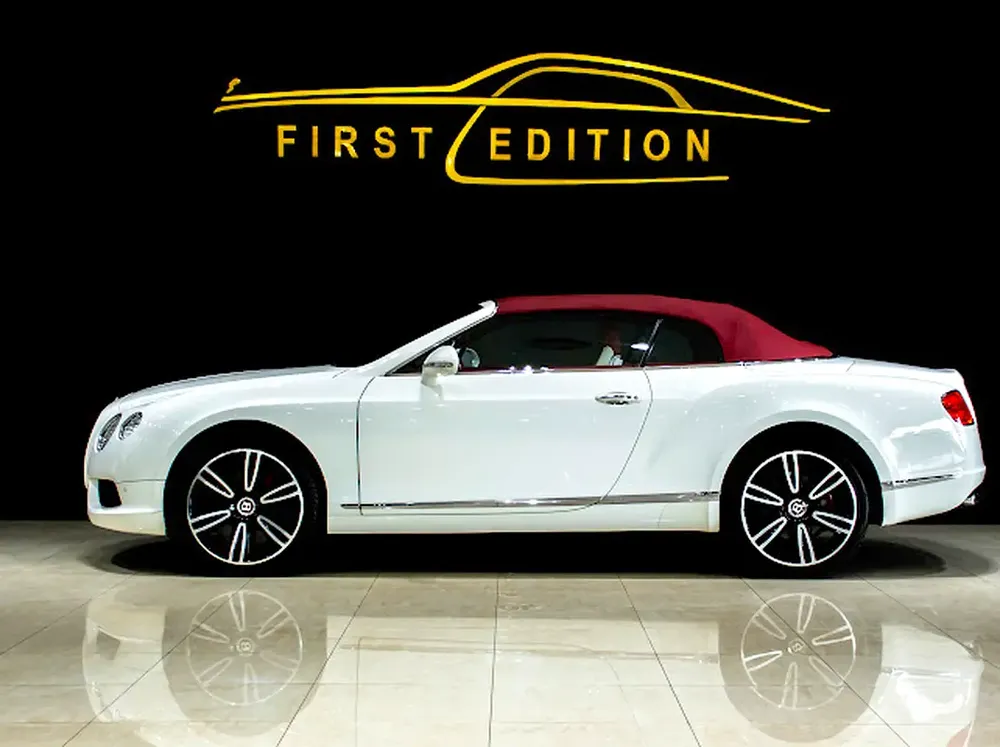 Bentley Continental GTC 2013 | GCC Specs | Pristine Condition ll Low mileage - Image 4