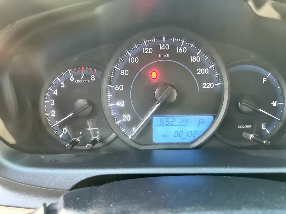 TOYOTA YARIS 2022 SE 1.5 V4 GCC SPECS - Image 14