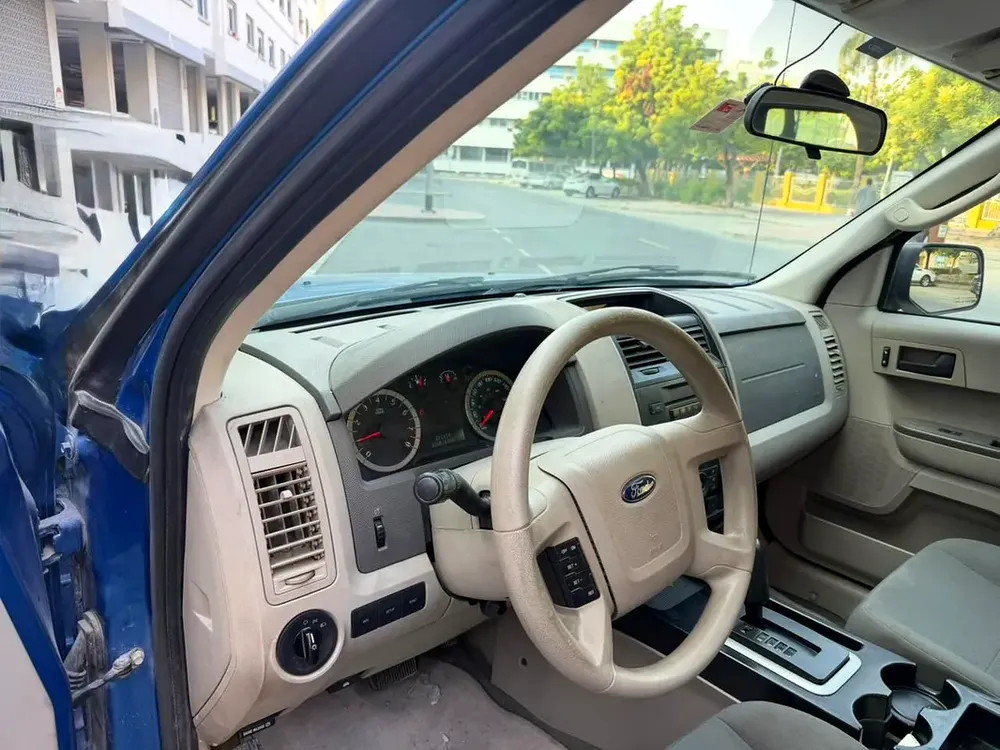 Ford Escape Trend 2012 GCC Specs - Image 15