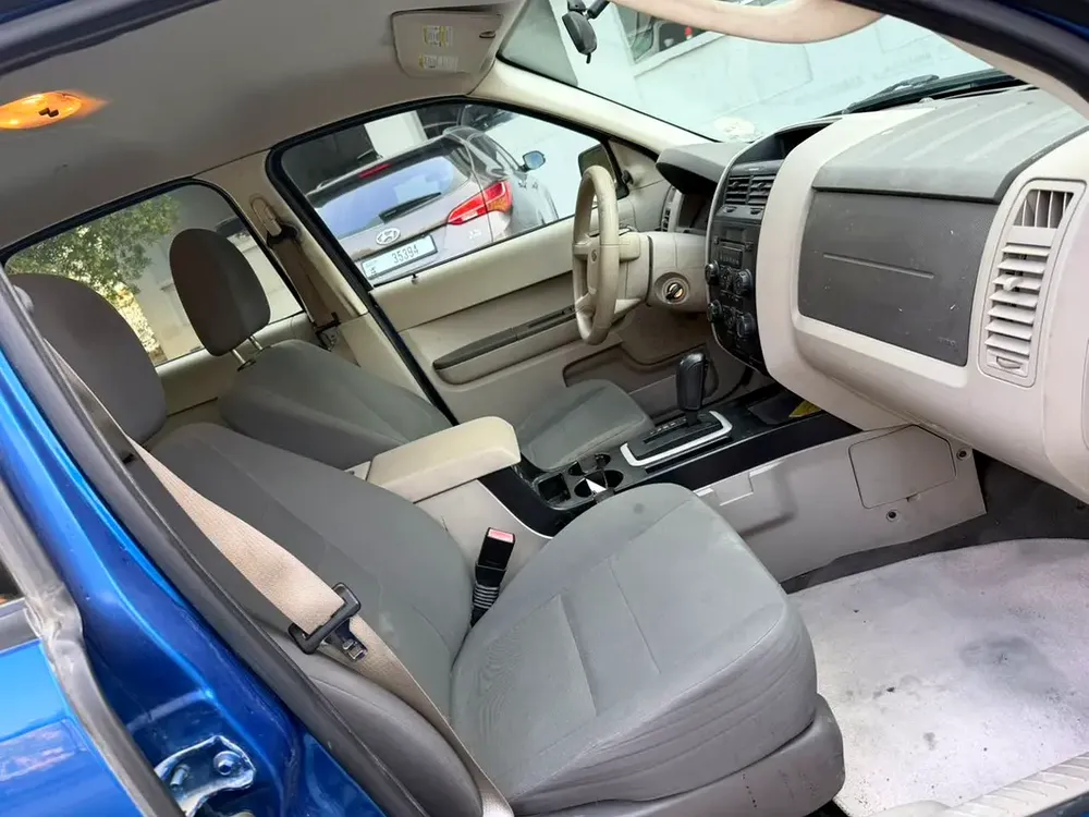 Ford Escape Trend 2012 GCC Specs - Image 9