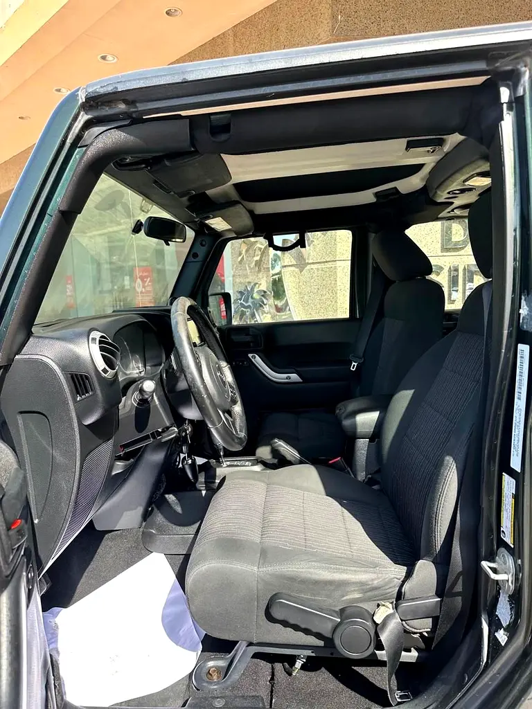 Jeep Wrangler Unlimited 2012 Standard GCC Specs - Image 11