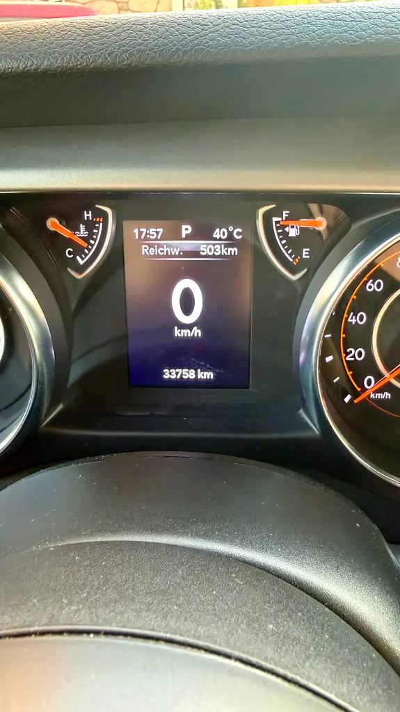 Jeep Wrangler Sport 2021 GCC Specs - Excellent Condition - Image 8