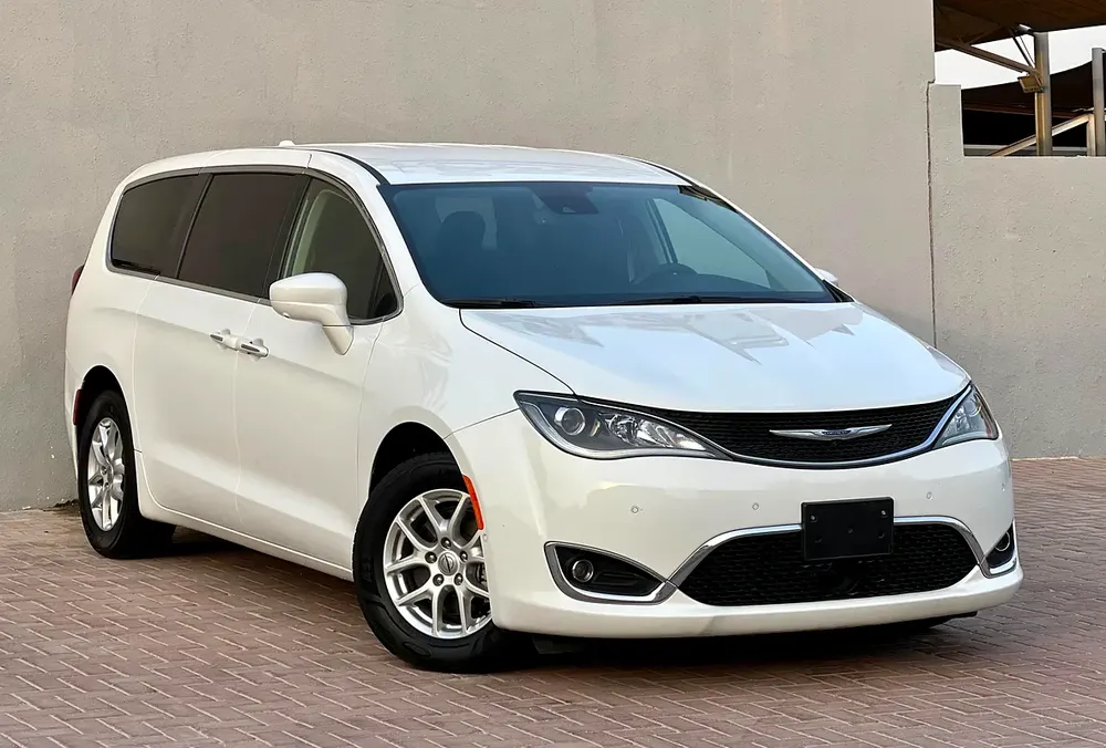 2020 Chrysler Pacifica - American Specs - Excellent Condition - Image 4