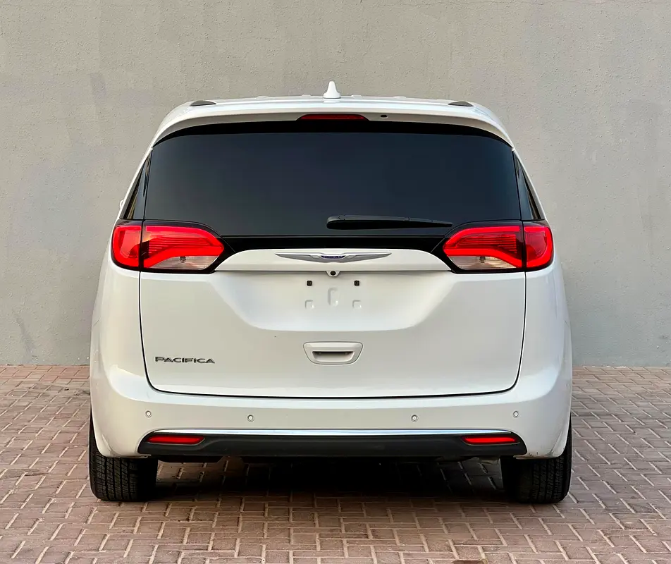 2020 Chrysler Pacifica - American Specs - Excellent Condition - Image 7