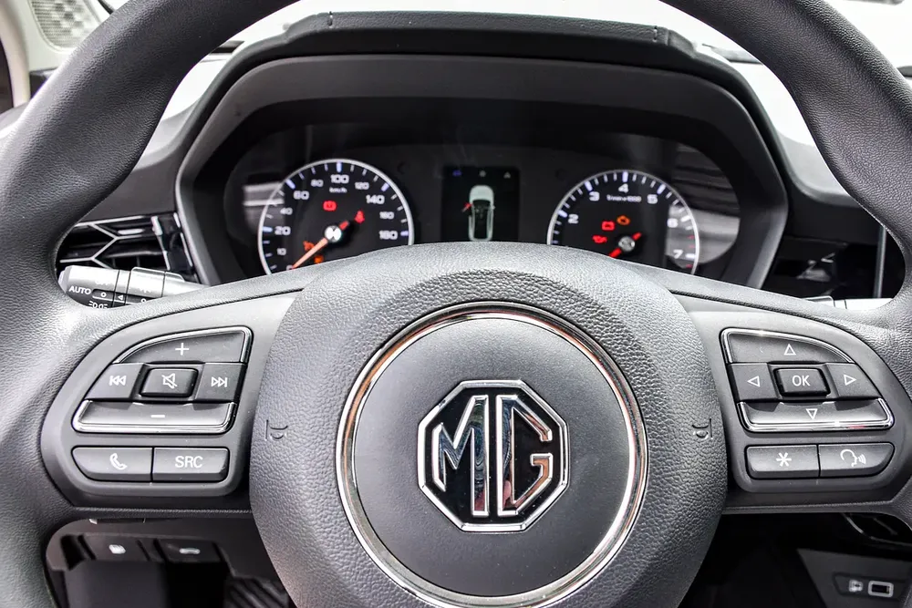 2025 MG5 Luxury - Brand New - Image 10