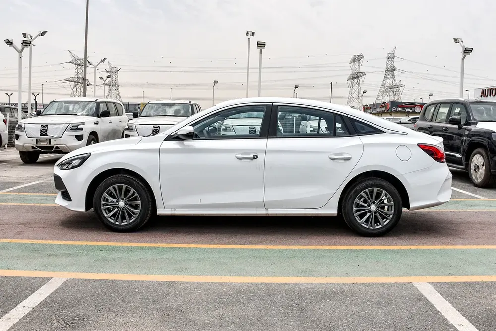 2025 MG5 Luxury - Brand New - Image 15
