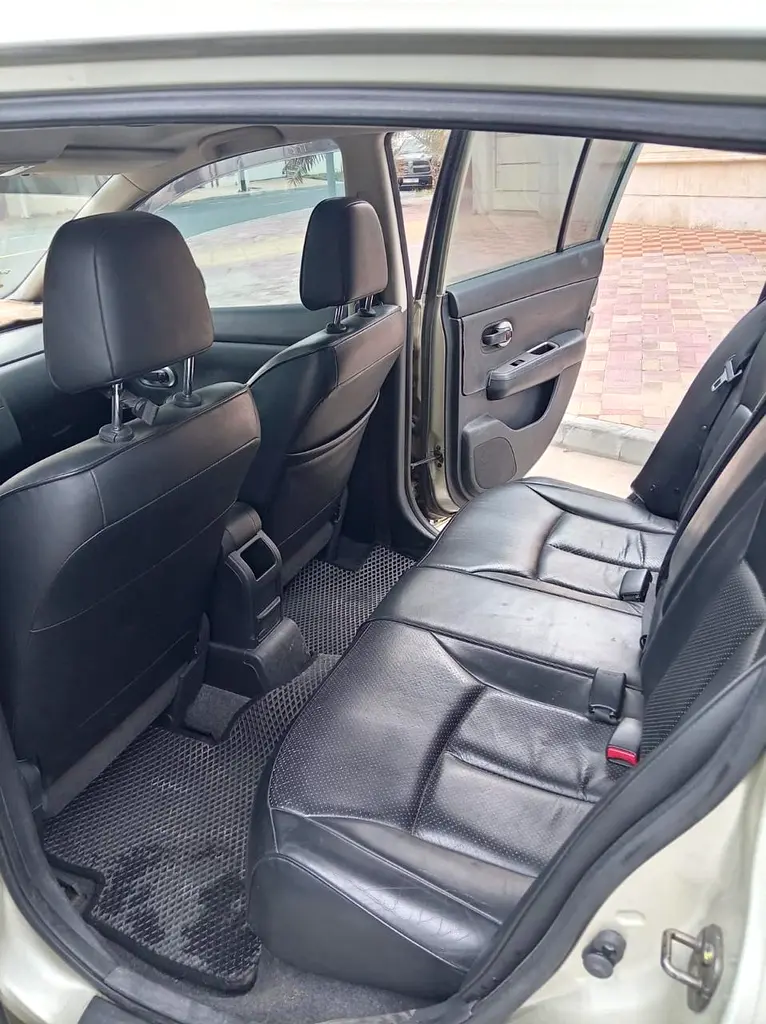 Nissan Tiida SL 2008 Japanese Specs - Excellent Condition - Image 12