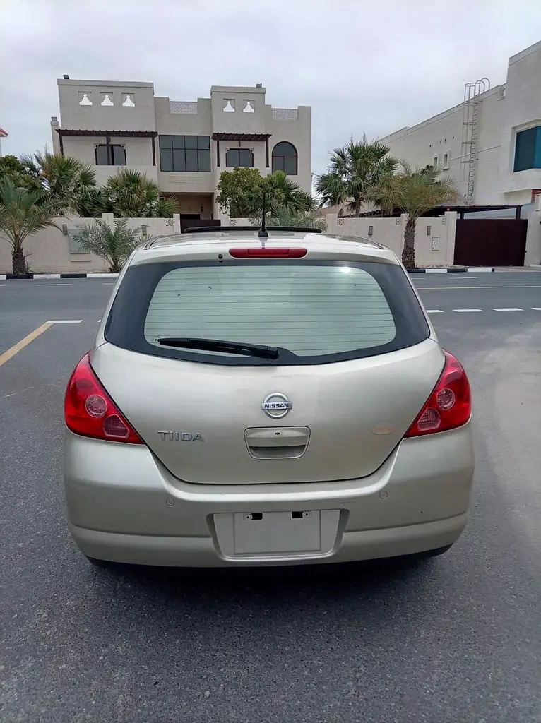 Nissan Tiida SL 2008 Japanese Specs - Excellent Condition - Image 14