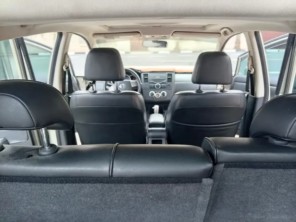Nissan Tiida SL 2008 Japanese Specs - Excellent Condition - Image 4