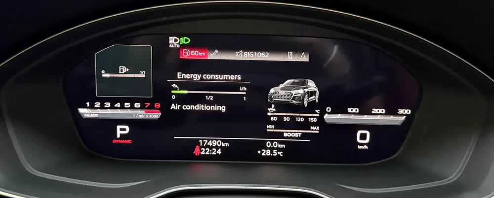 GCC .. FSH .. Warranty .. Service .. Low Milegea .. V6 .. SQ5 . - Image 14