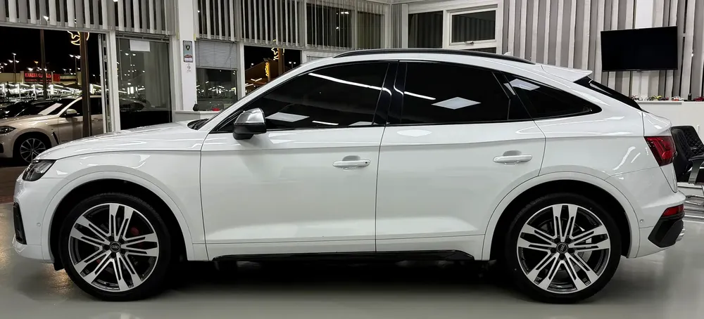 GCC .. FSH .. Warranty .. Service .. Low Milegea .. V6 .. SQ5 . - Image 4