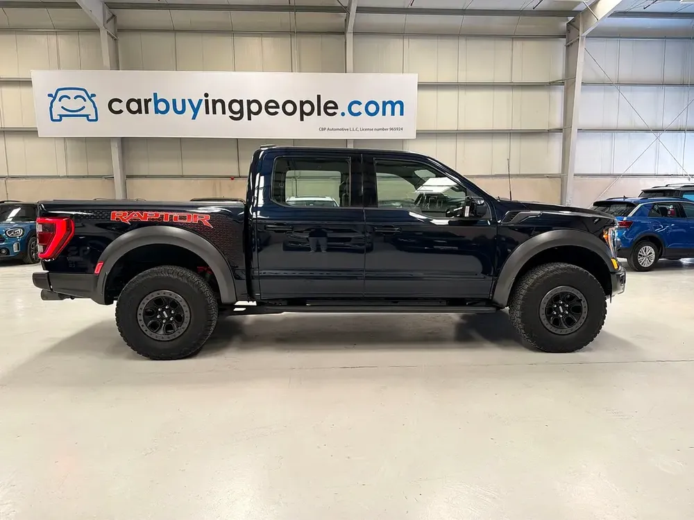 3,936PM Zero Down Available Ford F-150 Raptor 2022 GCC Specs - Image 8
