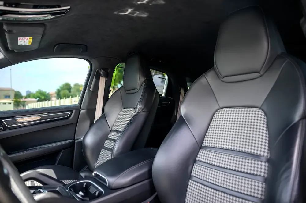 2023 Porsche Cayenne Coupe GTS | 4.0L Twin-Turbo V8 | 453 HP | 53,000 KM | Al Nabooda Warranty - Image 13