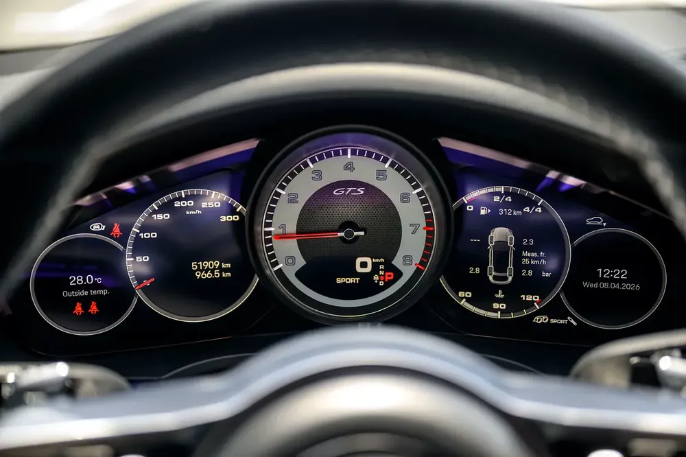 2023 Porsche Cayenne Coupe GTS | 4.0L Twin-Turbo V8 | 453 HP | 53,000 KM | Al Nabooda Warranty - Image 20